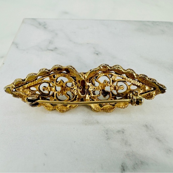 Vintage Filigree Bar Brooch Pin Faux Pearl Gold Tone Romantic Dainty Coquette - Picture 5 of 8